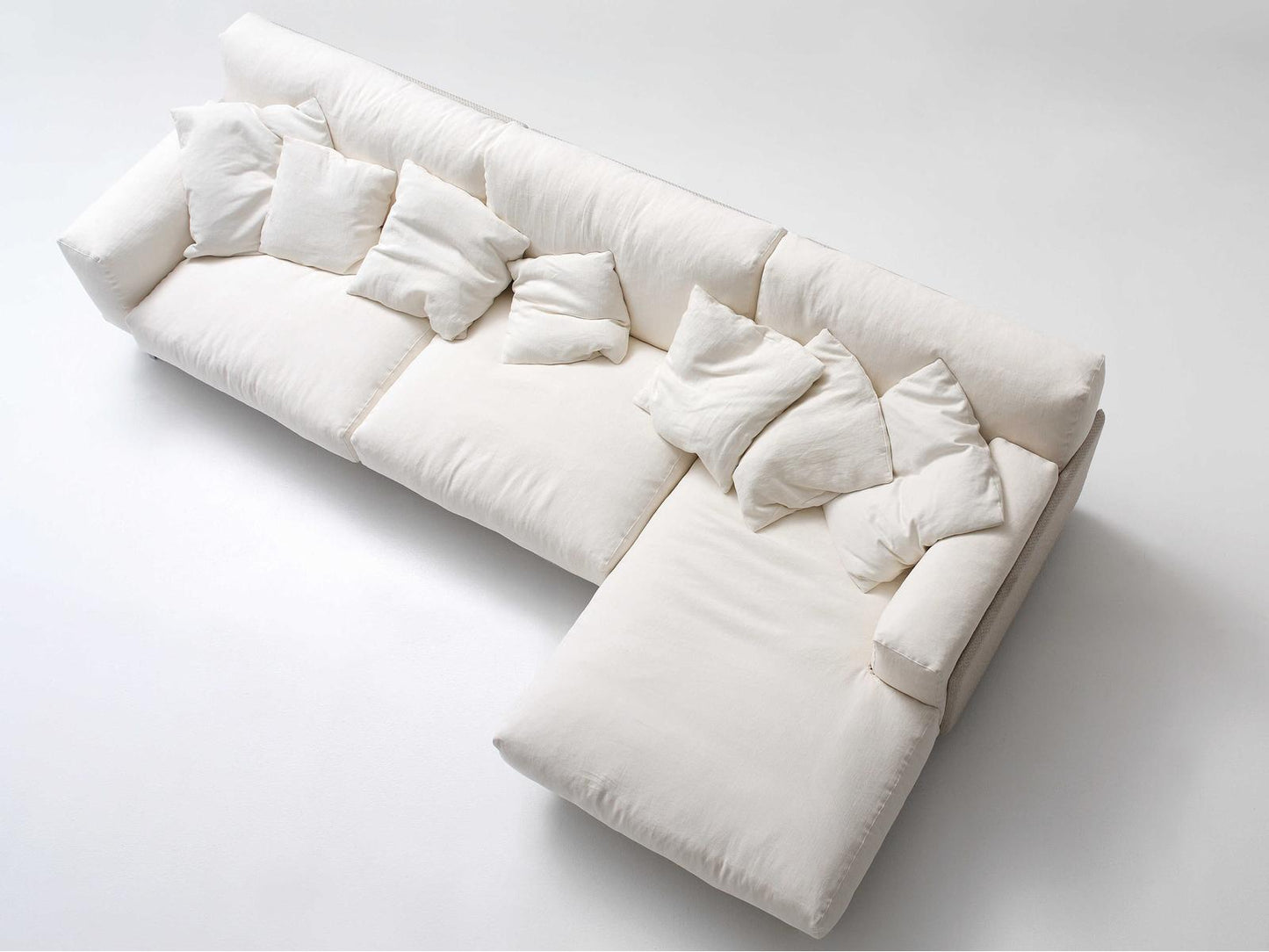 Frame Upholstered Sectional Sofa
