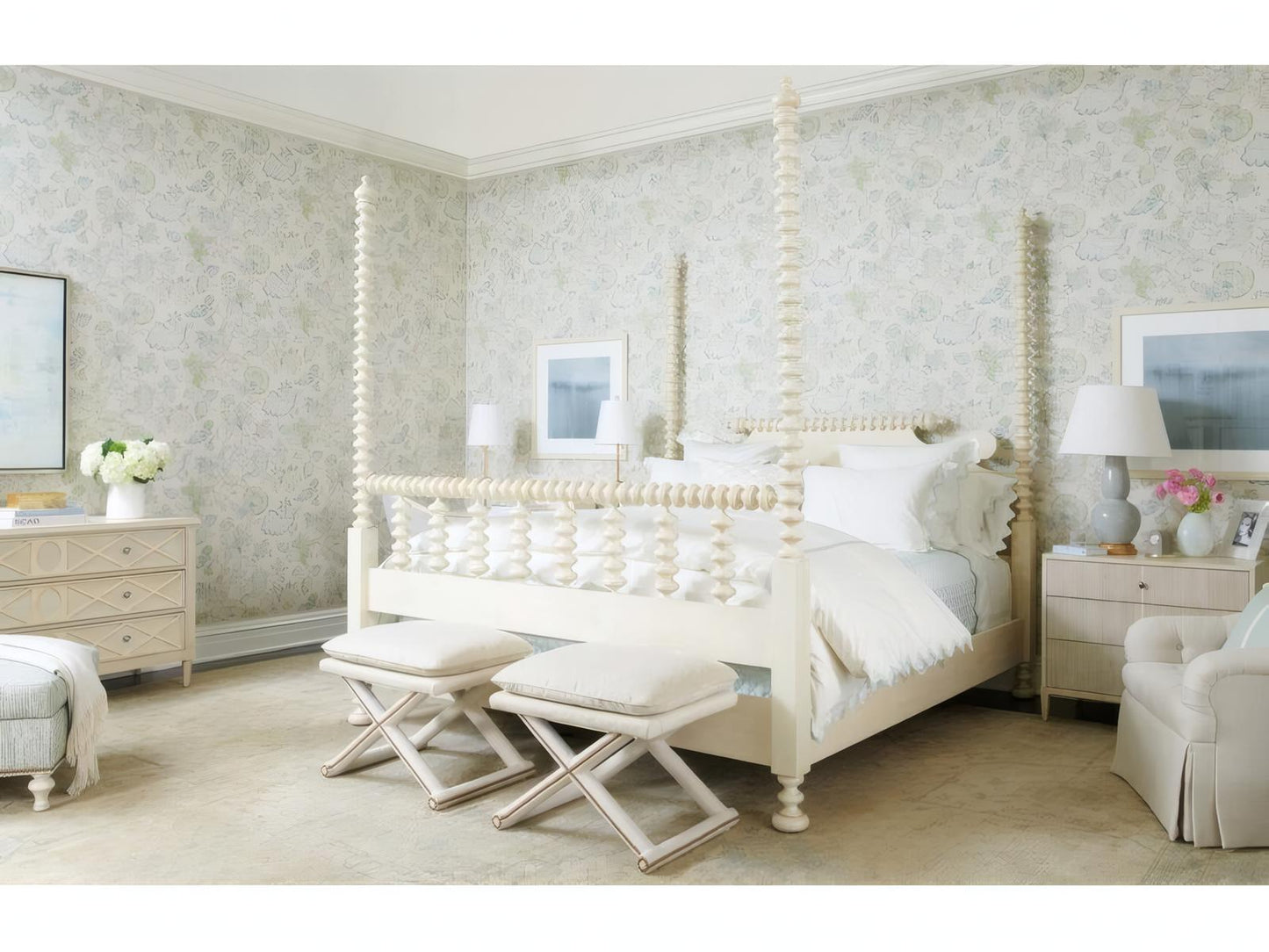 South Hampton King Poster Bed