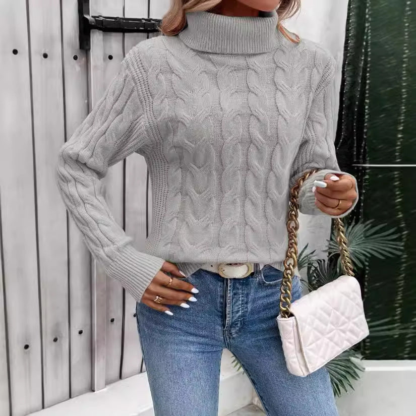 Women’s Cozy Cable-Knit Turtleneck Sweater Timeless Winter Elegance
