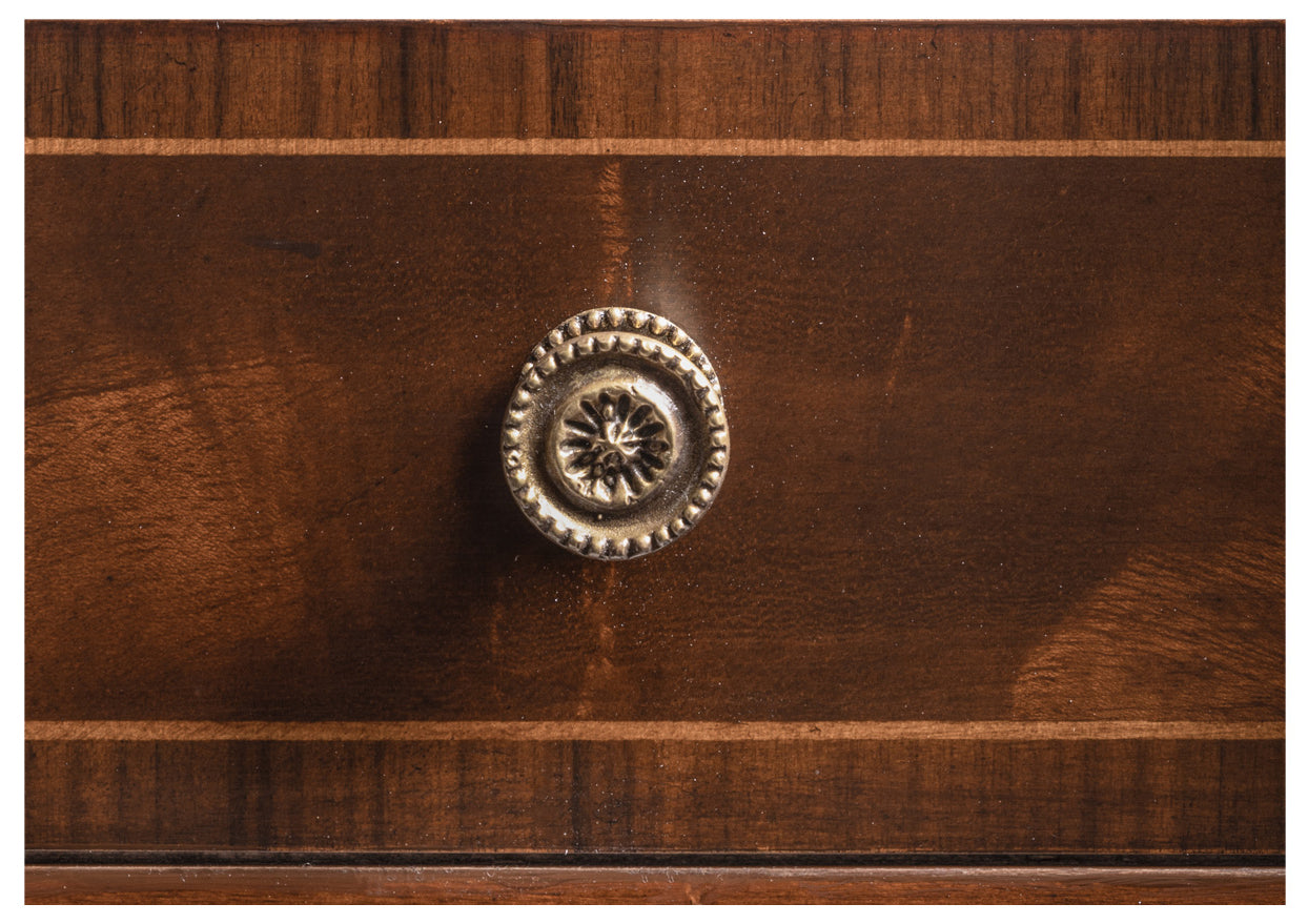 Maitland Smith Dixon End Table (SH06-020911M)