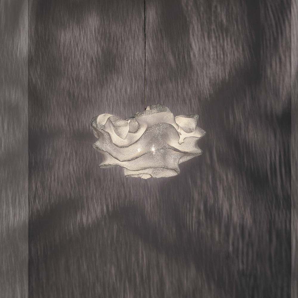 Nevo Pendant