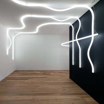 La Linea Flexible Outdoor Tube Light