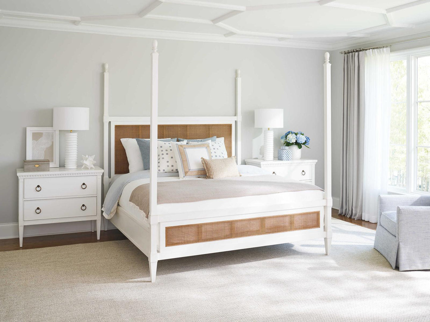 Strand California King Poster Bed with Removable Canopy in Linen White