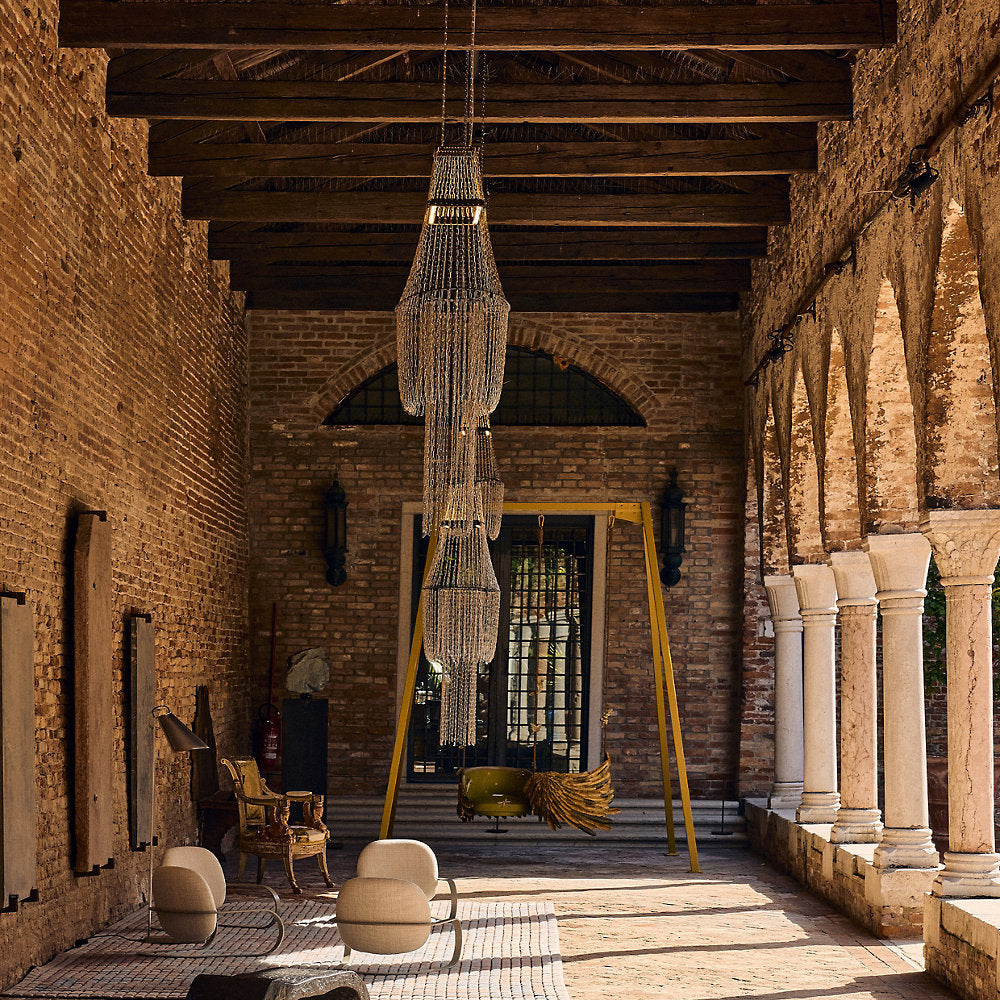 Lampe C LED Chandelier