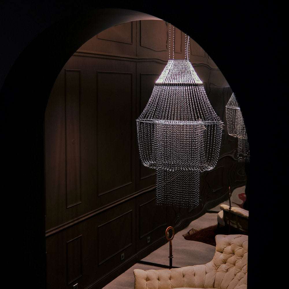 Lampe C LED Chandelier
