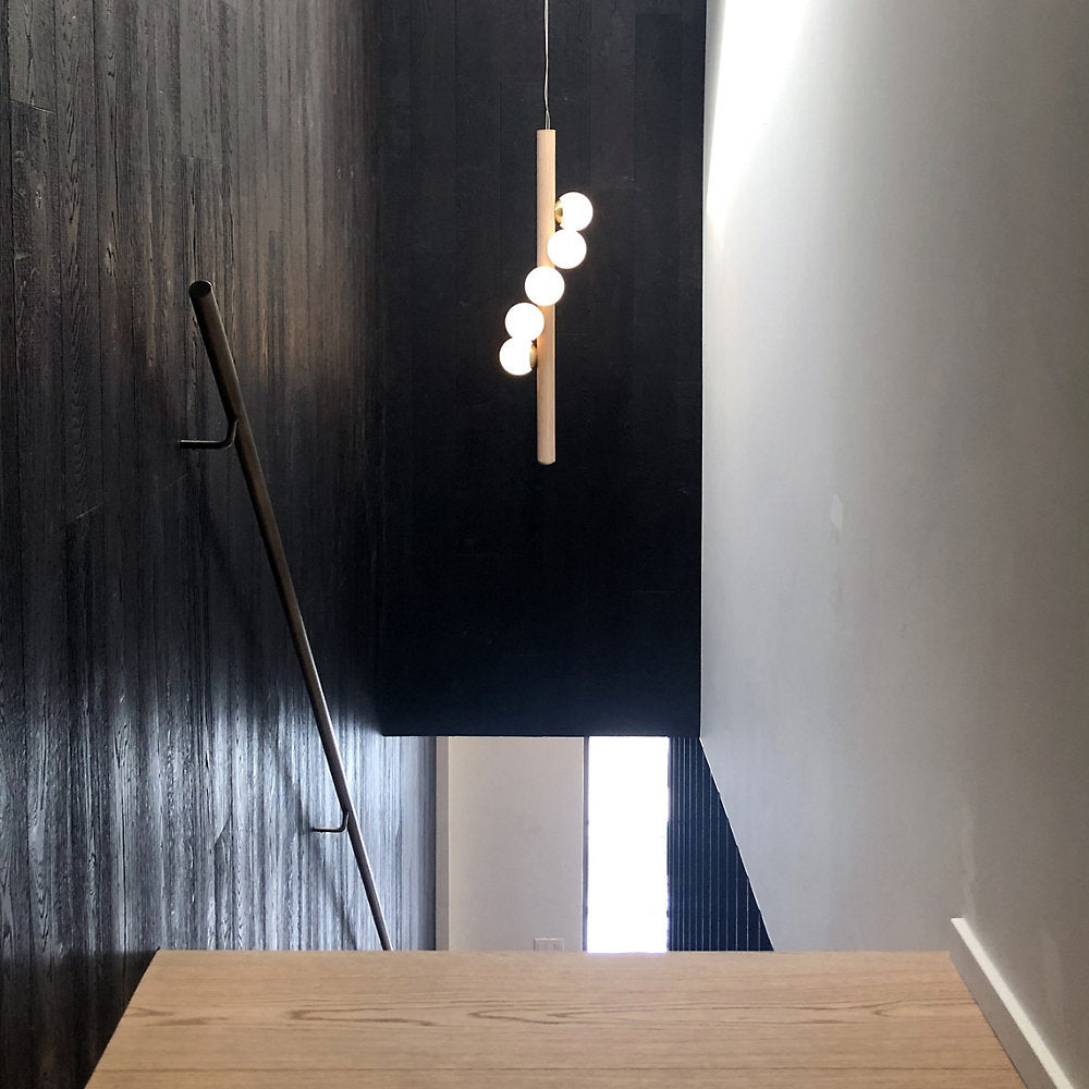 Willow Vertical Pendant