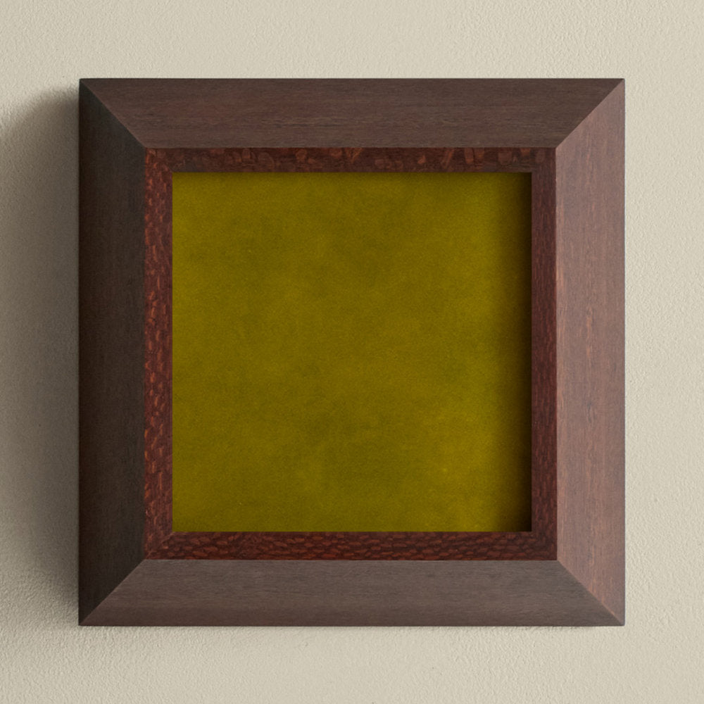 Mira Medium LED Wall / Flushmount