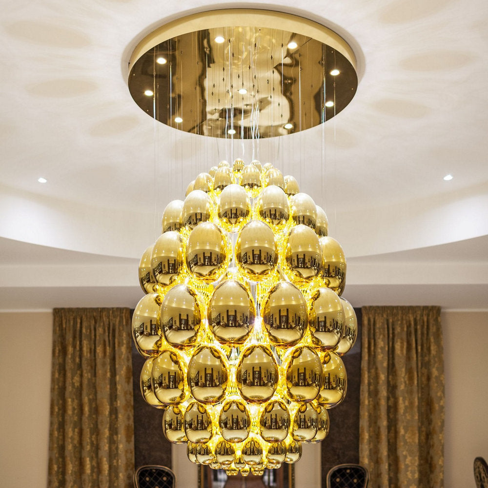 Uovo Chandelier