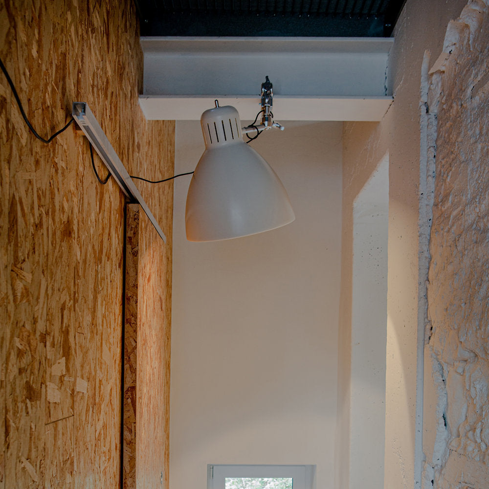 JJ Big Grip LED Wall Light