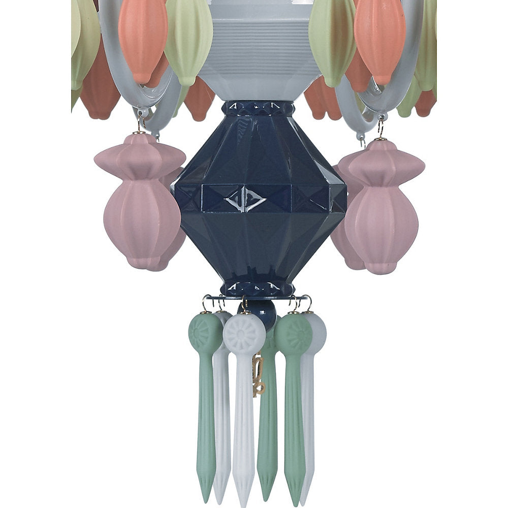Belle de Nuit Single Tier Chandelier