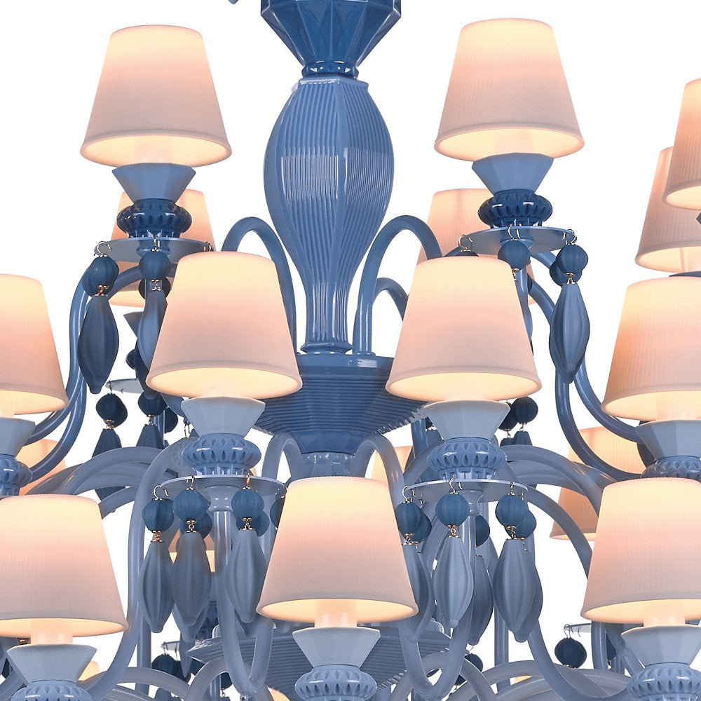 Belle de Nuit 40-Light Chandelier