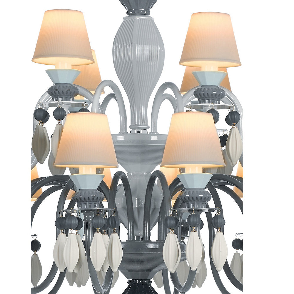 Belle de Nuit 24-Light Chandelier