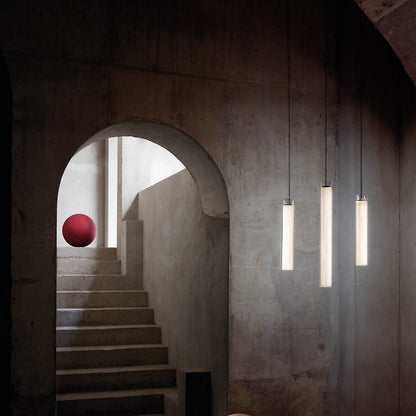 Estela Vertical LED Suspension Light