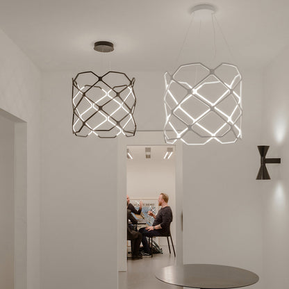 Titia Pendant