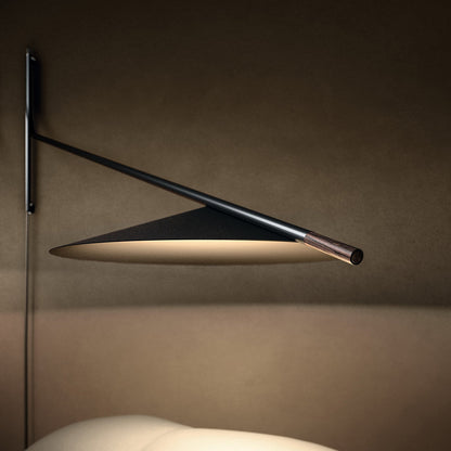 Glifo Plug-In LED Wall Sconce