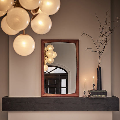 La Dame Chandelier