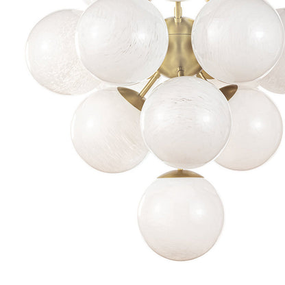 La Dame Chandelier