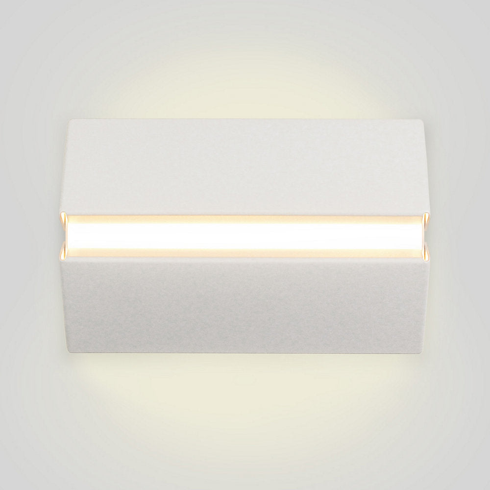 ADA Indoor/Outdoor LED Wall Sconce