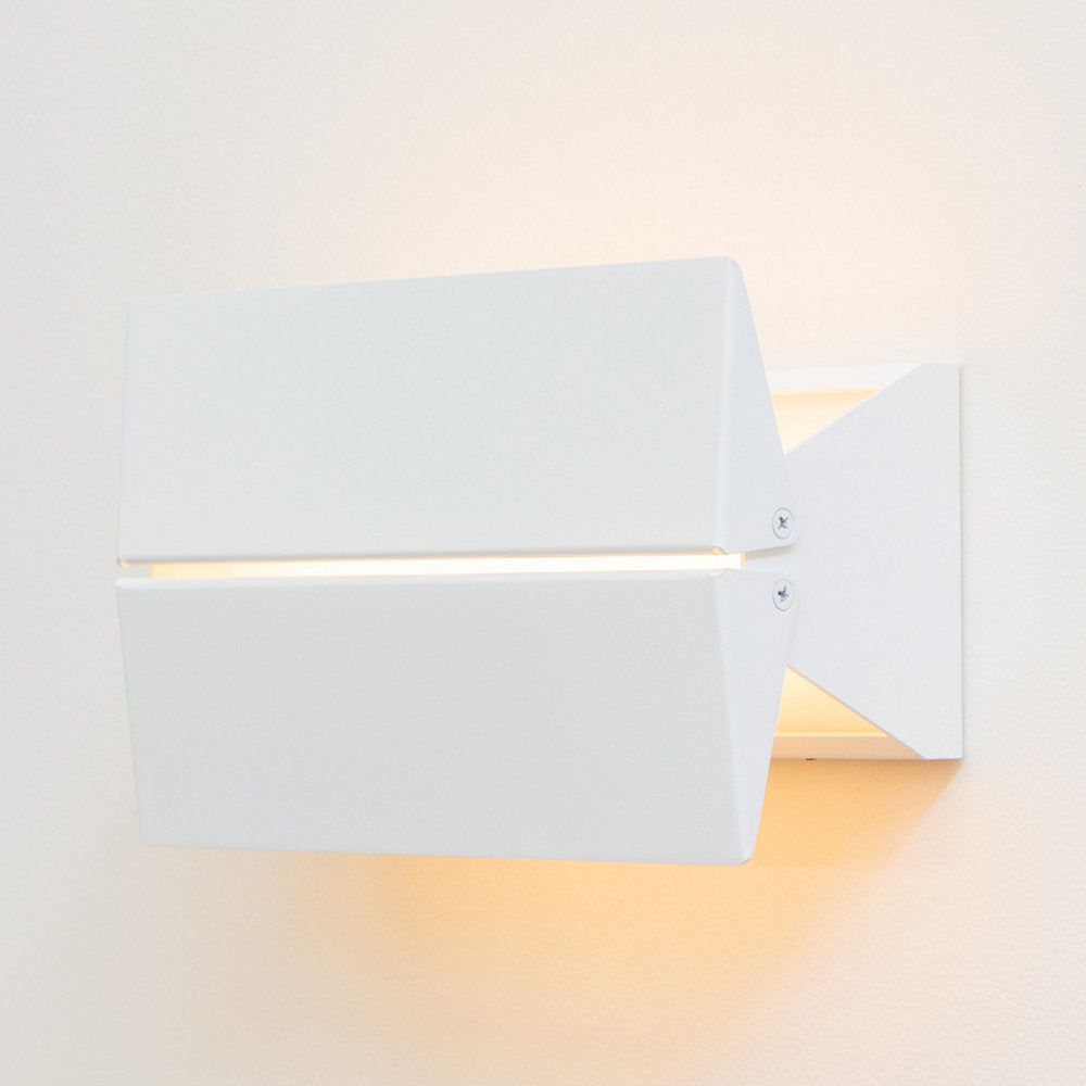 ADA Indoor/Outdoor LED Wall Sconce