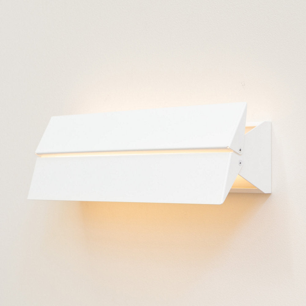 ADA Indoor/Outdoor LED Wall Sconce