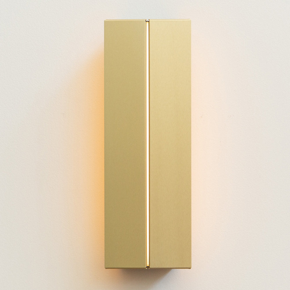 ADA Indoor/Outdoor LED Wall Sconce