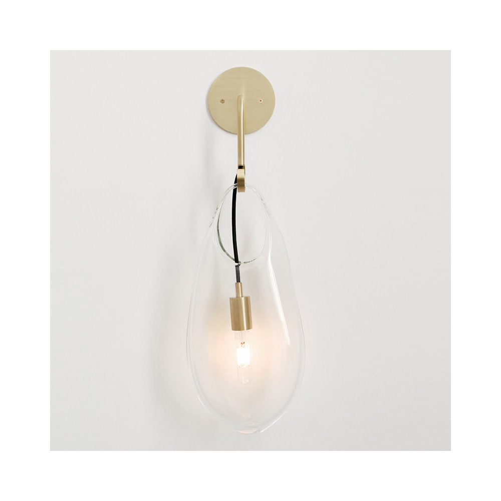 Hold Wall Sconce