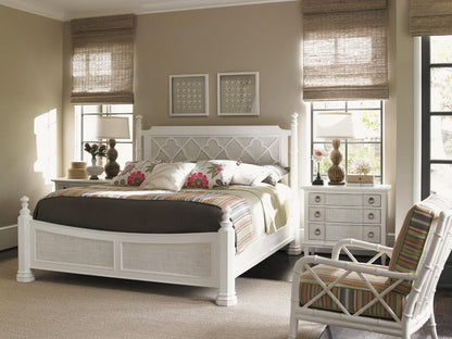 Ivory Key Southampton King Poster Bed in White Wood and Raffia
