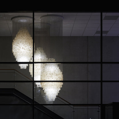 Fun 8DM Chandelier