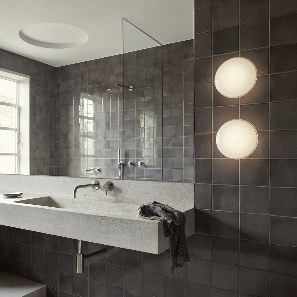 AJ Eklipta Wall Light